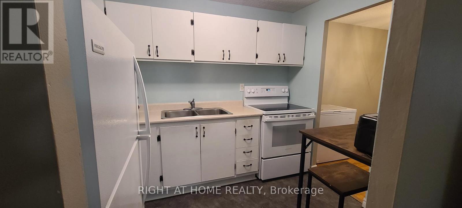 414 - 936 Glen Street, Oshawa (Lakeview), Ontario  L1J 5Z7 - Photo 12 - E12377619