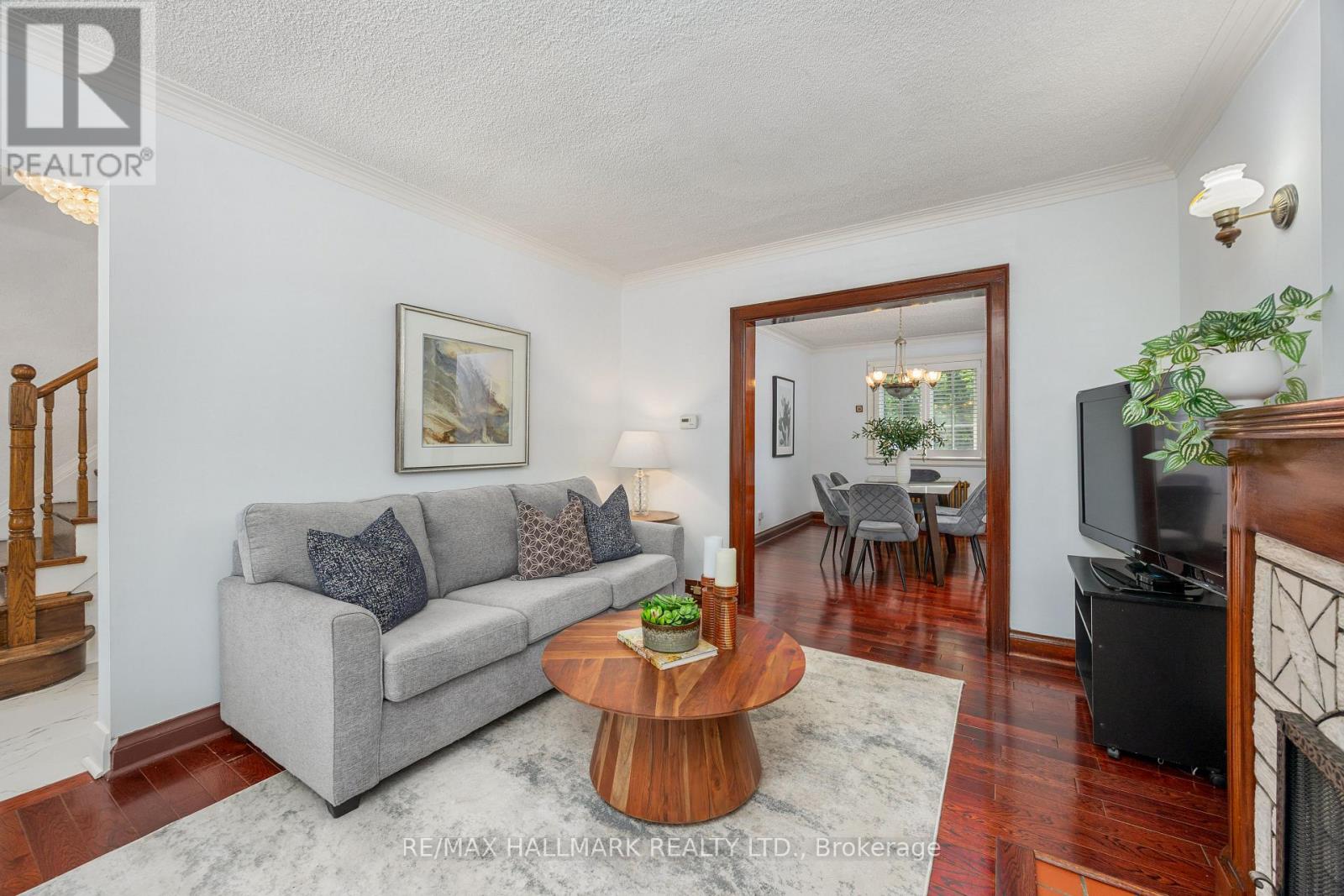 Property at 236 DEWHURST BOULEVARD N image 5