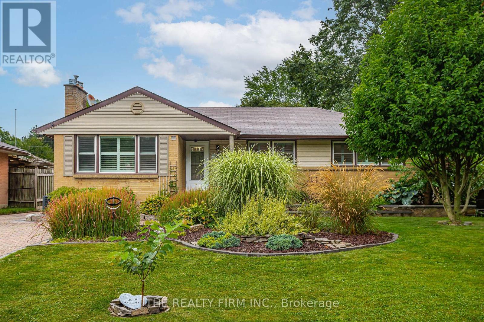 476 BLAKE STREET, London South, Ontario