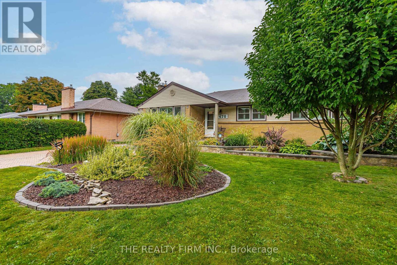 476 Blake Street, London South, Ontario  N6K 2N8 - Photo 2 - X12377682