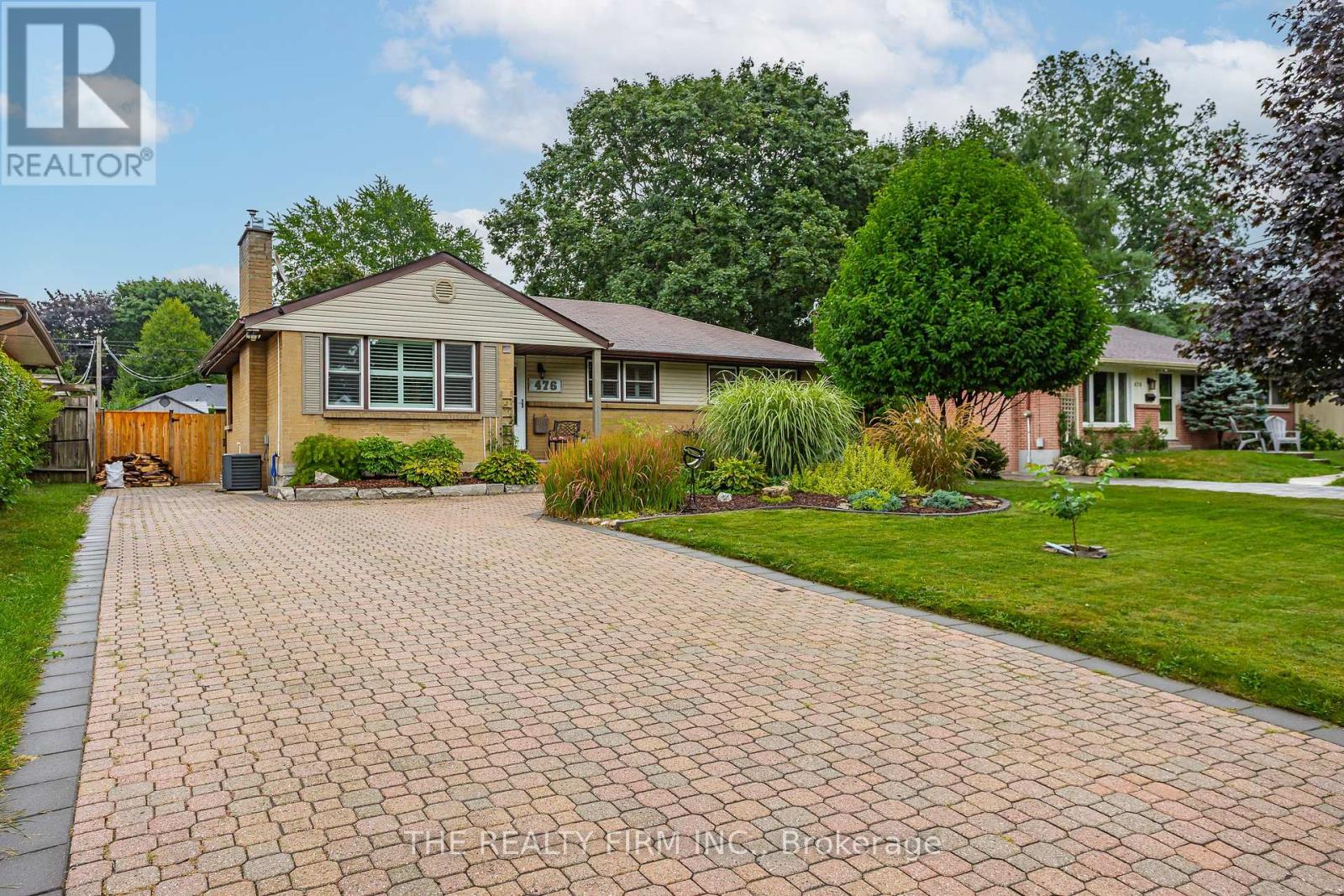 476 Blake Street, London South, Ontario  N6K 2N8 - Photo 3 - X12377682
