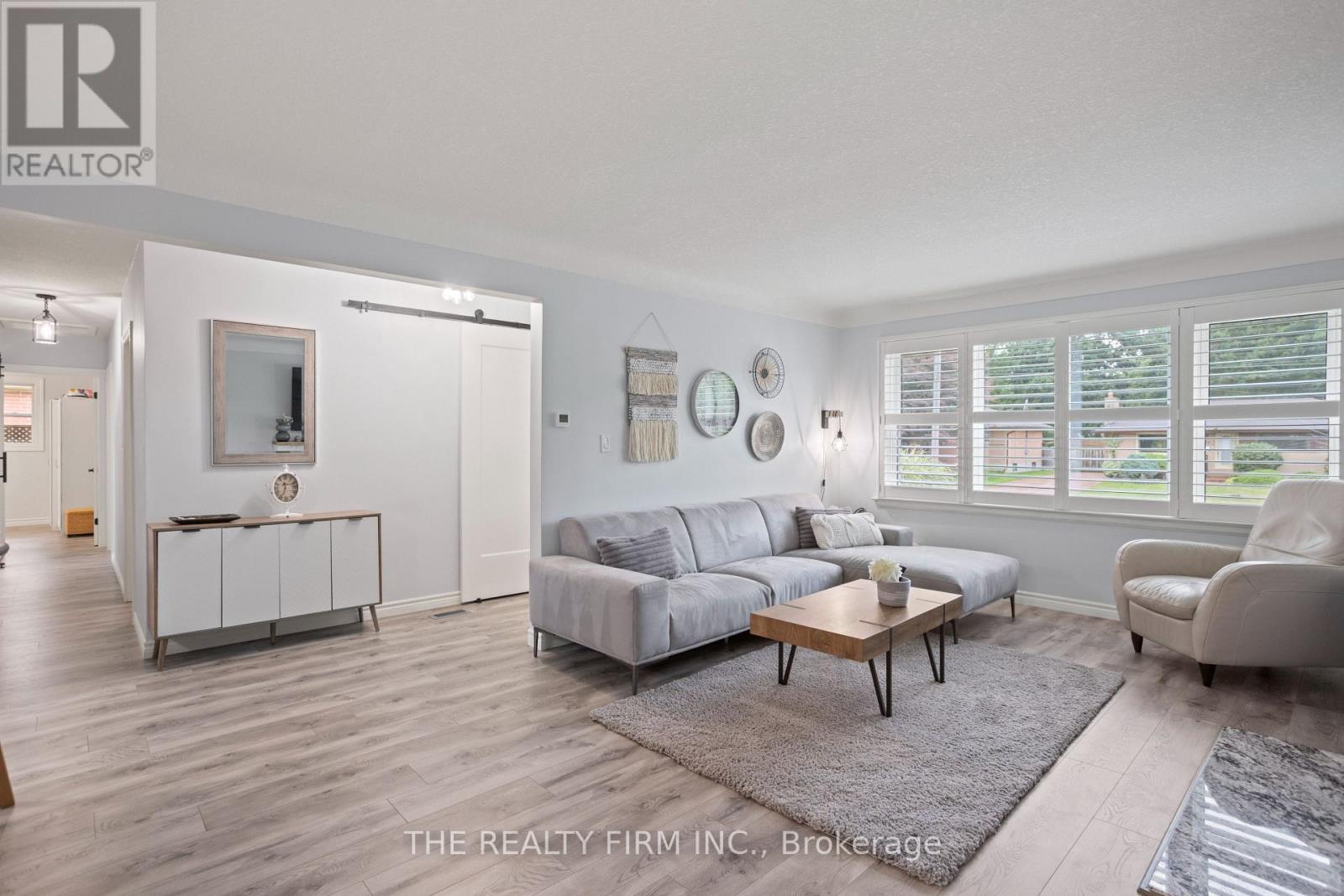 476 Blake Street, London South, Ontario  N6K 2N8 - Photo 9 - X12377682
