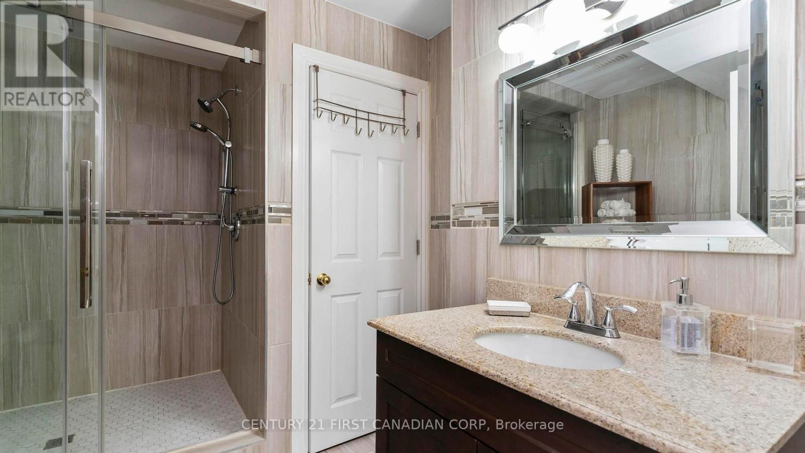 100 Josselyn Drive, London South (South X), Ontario  N6E 3V6 - Photo 30 - X12377739