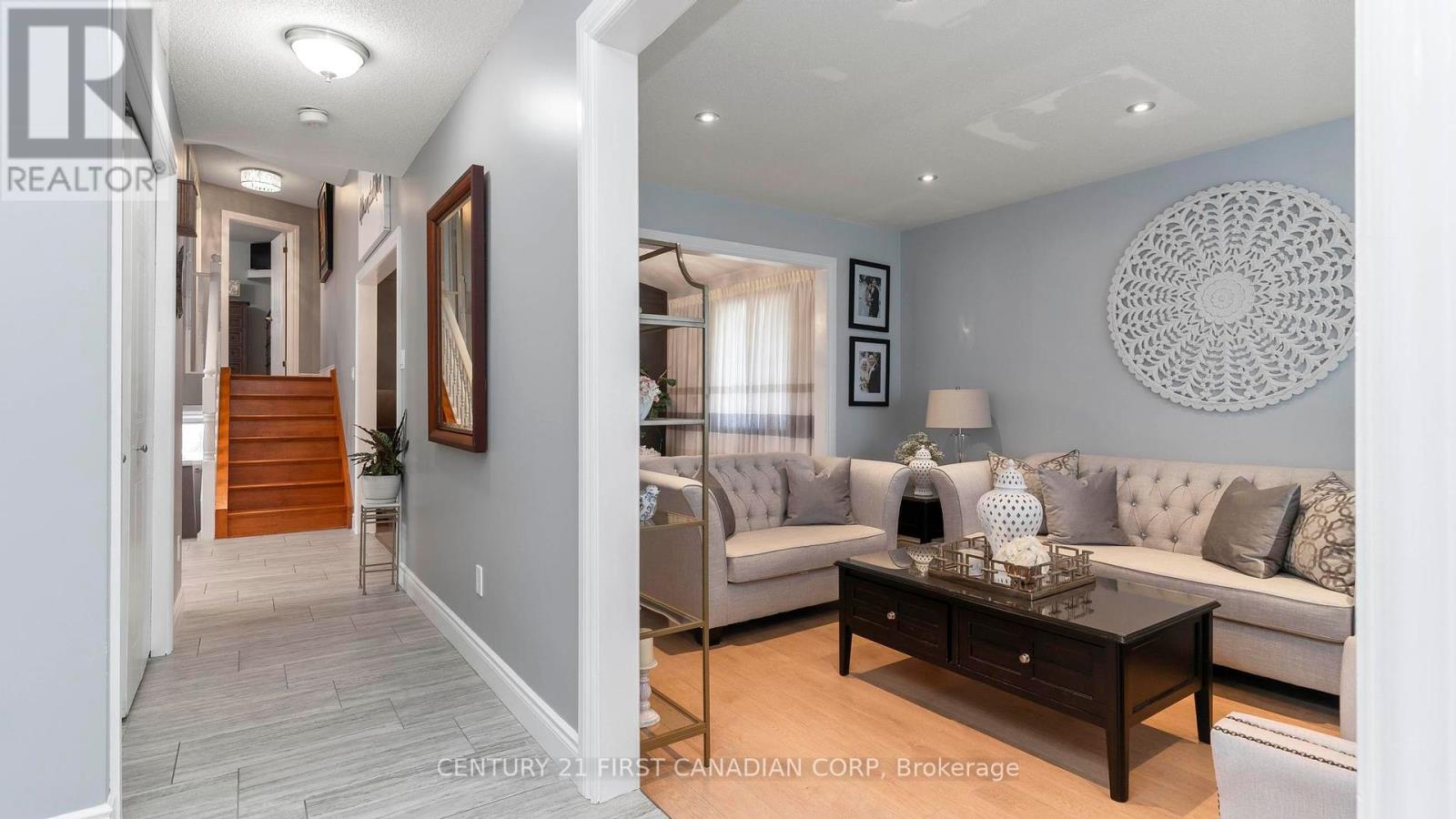 100 Josselyn Drive, London South (South X), Ontario  N6E 3V6 - Photo 6 - X12377739