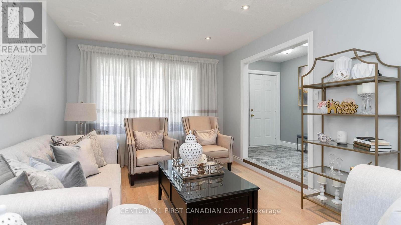 100 Josselyn Drive, London South (South X), Ontario  N6E 3V6 - Photo 9 - X12377739