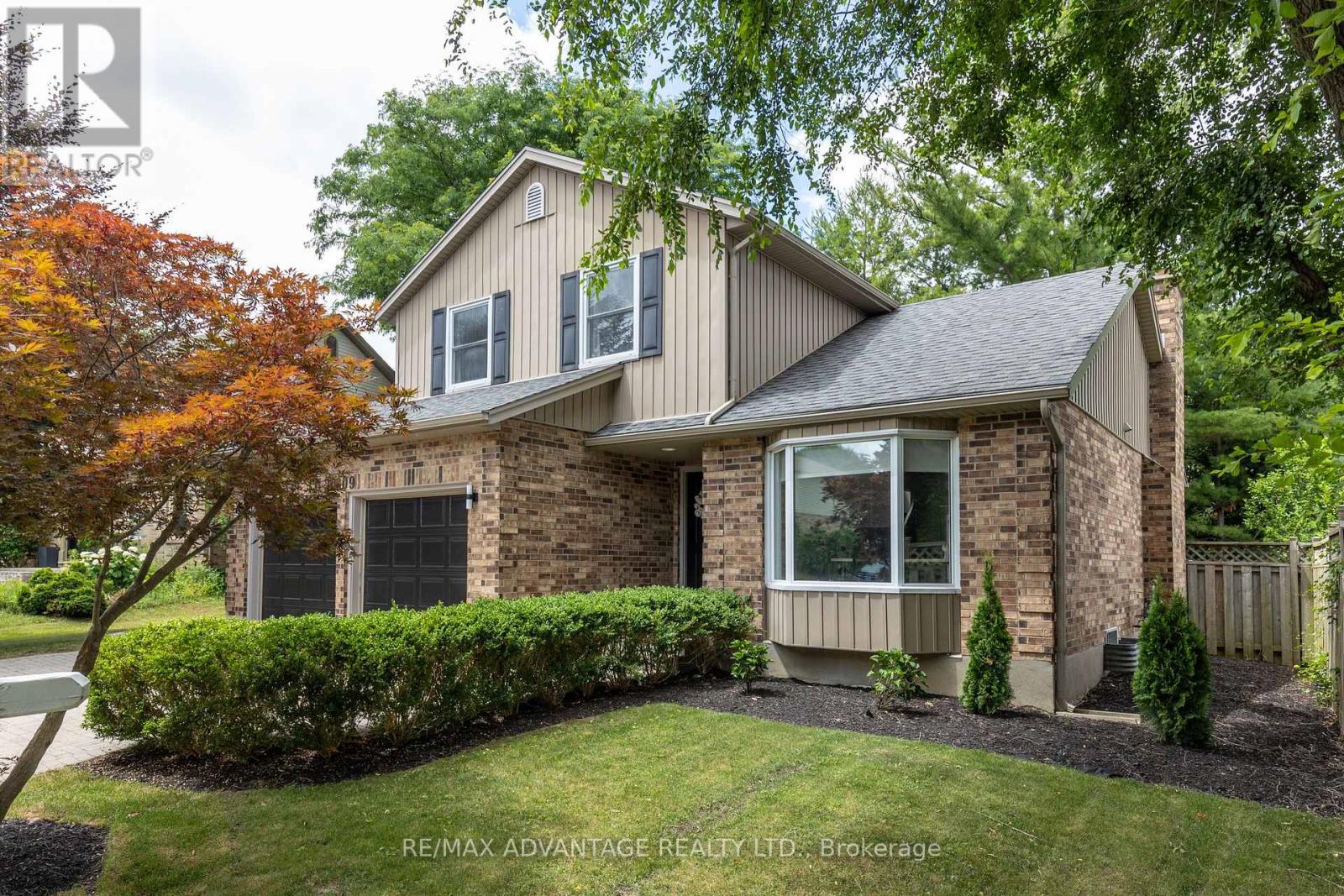 1809 Phillbrook Drive, London North, Ontario  N5X 2Y2 - Photo 3 - X12377777