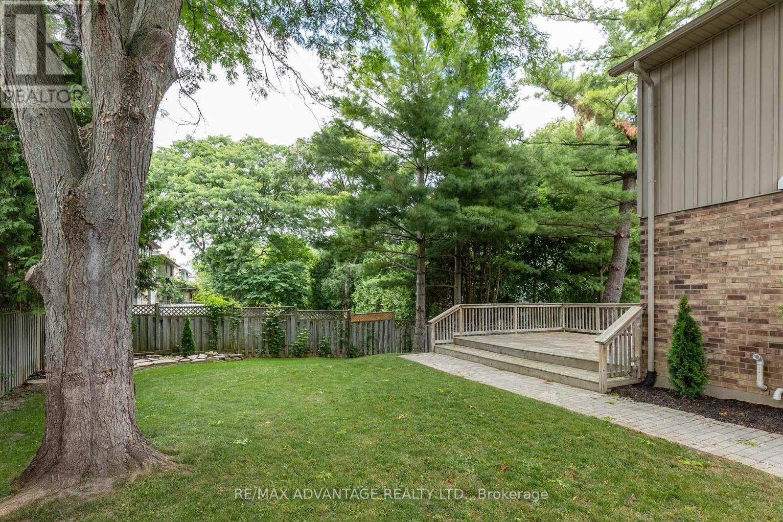 1809 Phillbrook Drive, London North, Ontario  N5X 2Y2 - Photo 5 - X12377777
