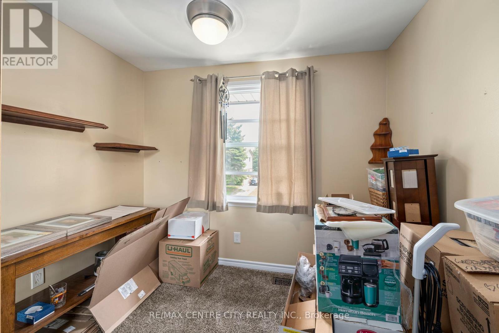 150 Culver Crescent, London East (East H), Ontario  N5V 3G7 - Photo 15 - X12377806