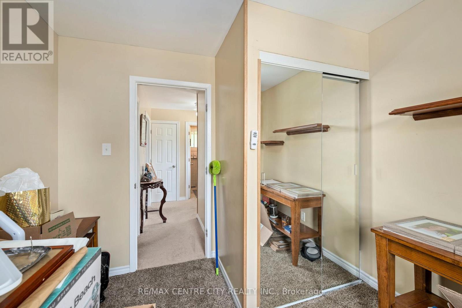 150 Culver Crescent, London East (East H), Ontario  N5V 3G7 - Photo 16 - X12377806