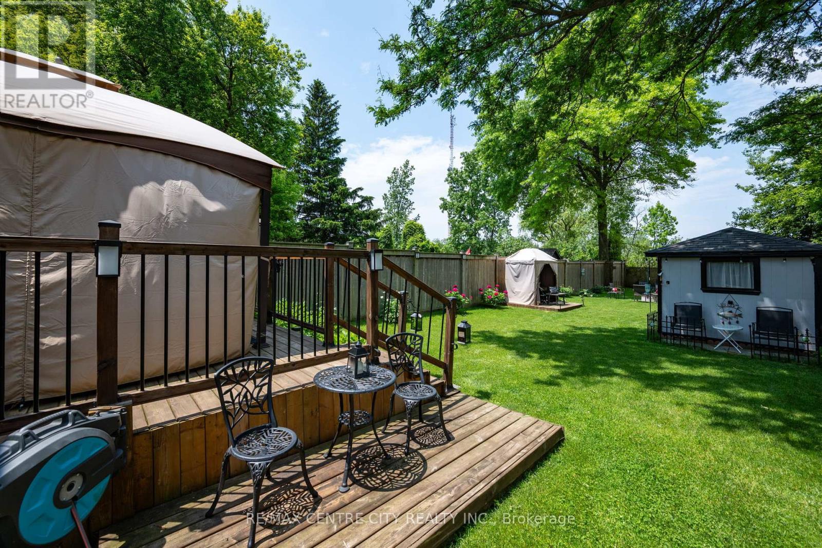 150 Culver Crescent, London East (East H), Ontario  N5V 3G7 - Photo 25 - X12377806