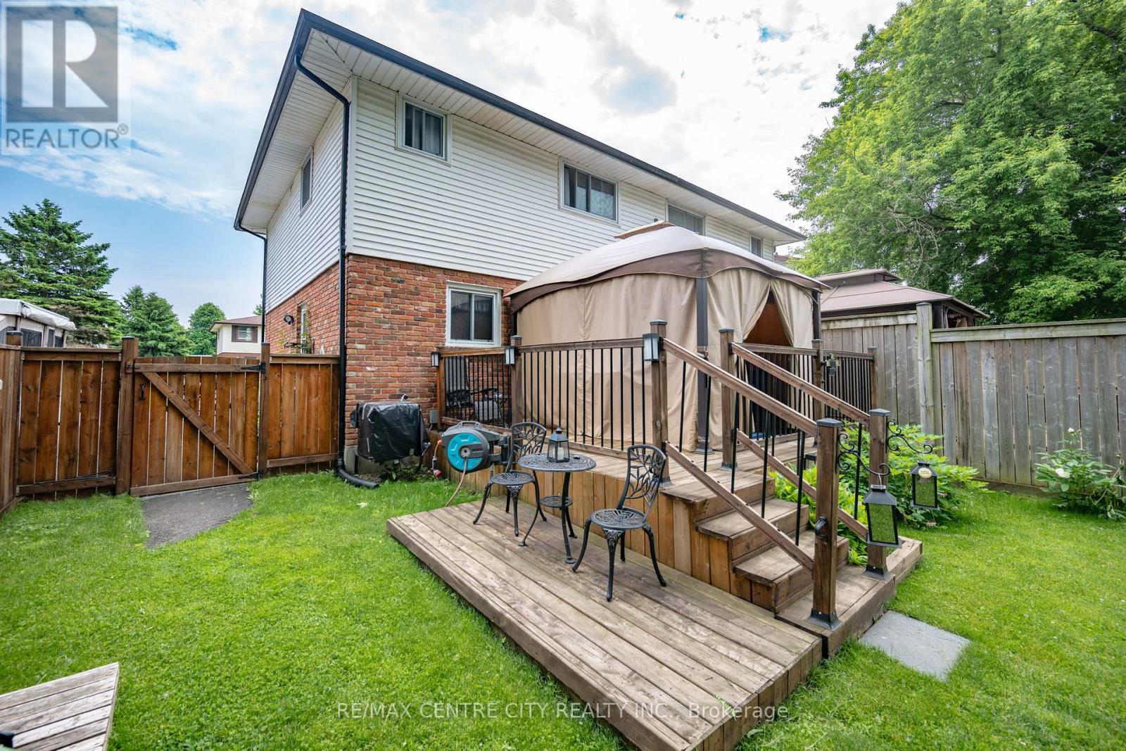 150 Culver Crescent, London East (East H), Ontario  N5V 3G7 - Photo 26 - X12377806