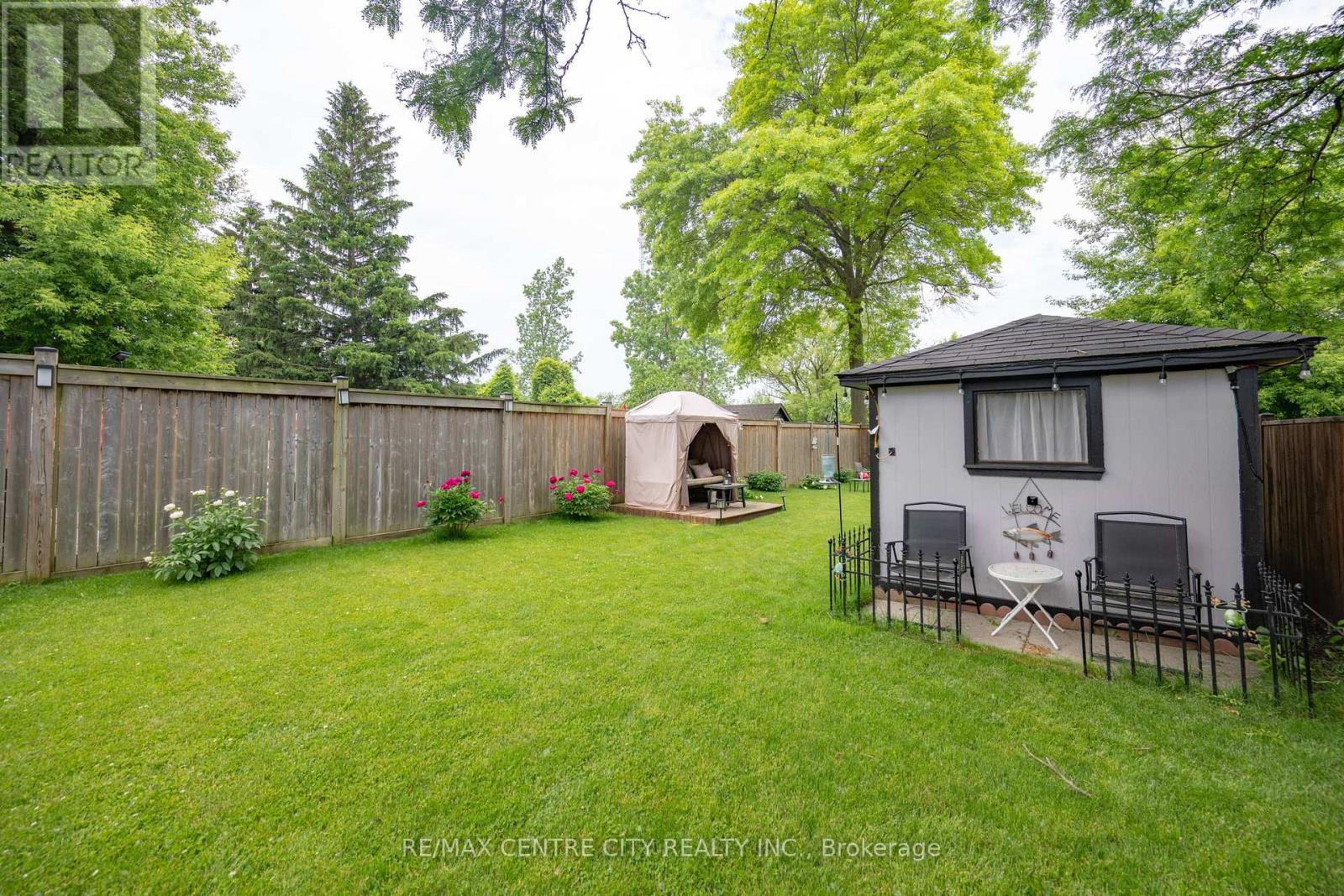 150 Culver Crescent, London East (East H), Ontario  N5V 3G7 - Photo 27 - X12377806