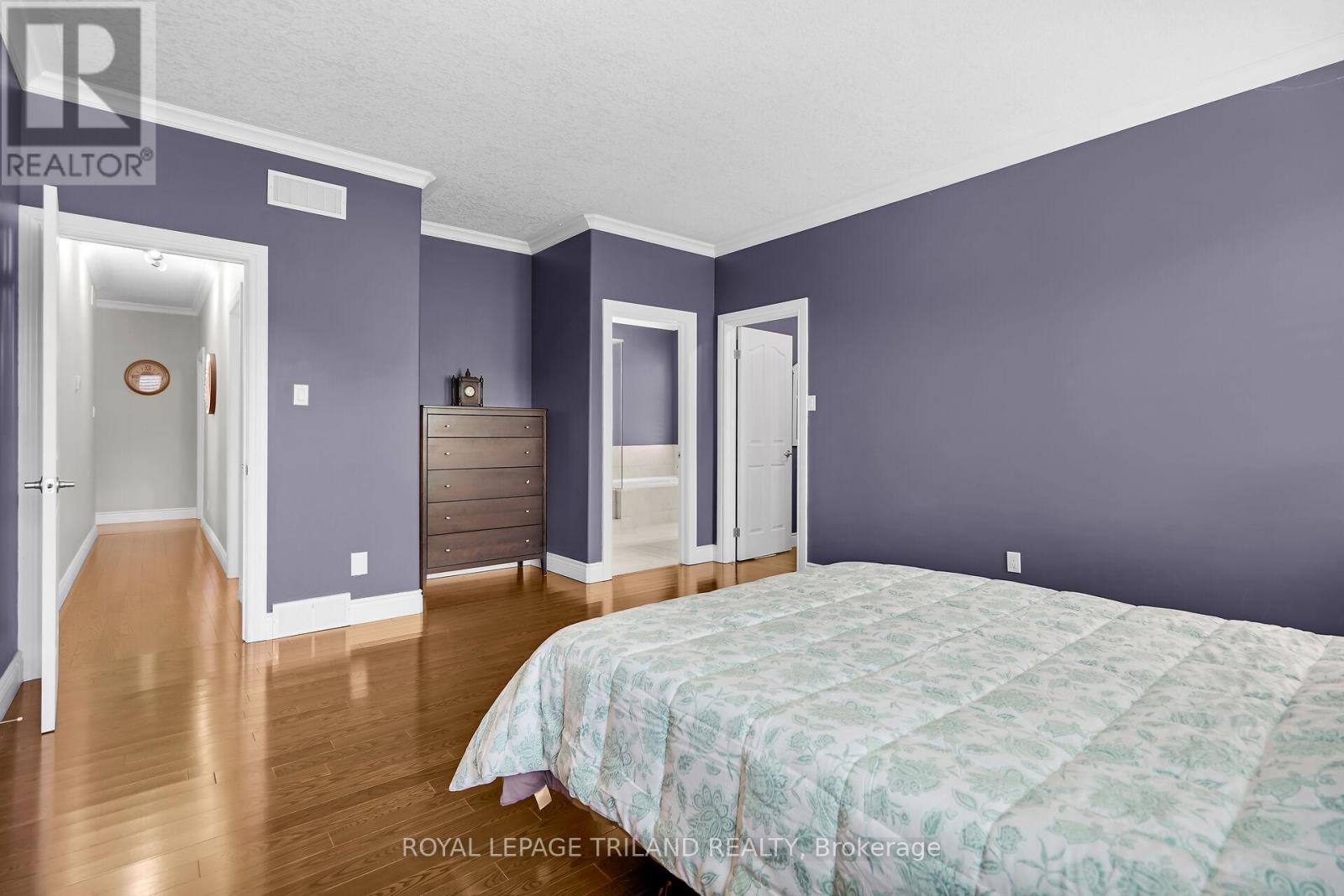 7119 Clayton Walk, London South, Ontario  N6P 1V3 - Photo 24 - X12377825