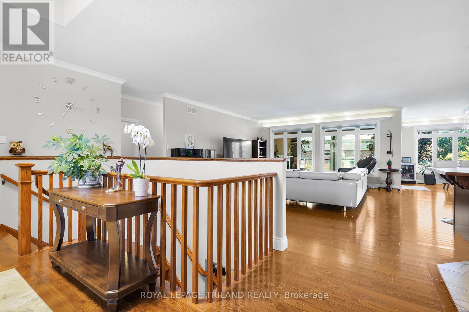 7119 Clayton Walk, London South, Ontario  N6P 1V3 - Photo 5 - X12377825