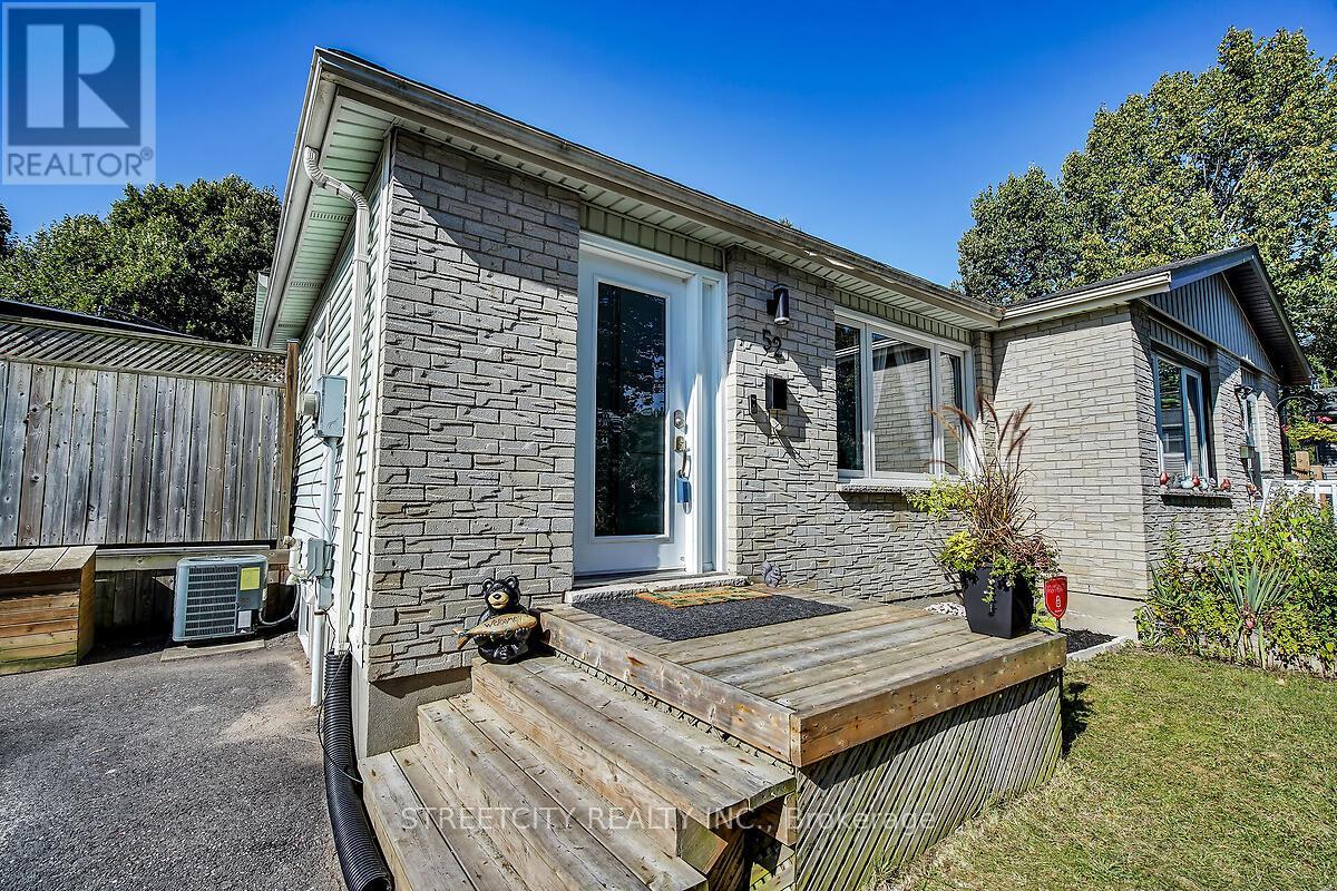 52 Adswood Road, London South, Ontario  N6E 2W1 - Photo 2 - X12377856