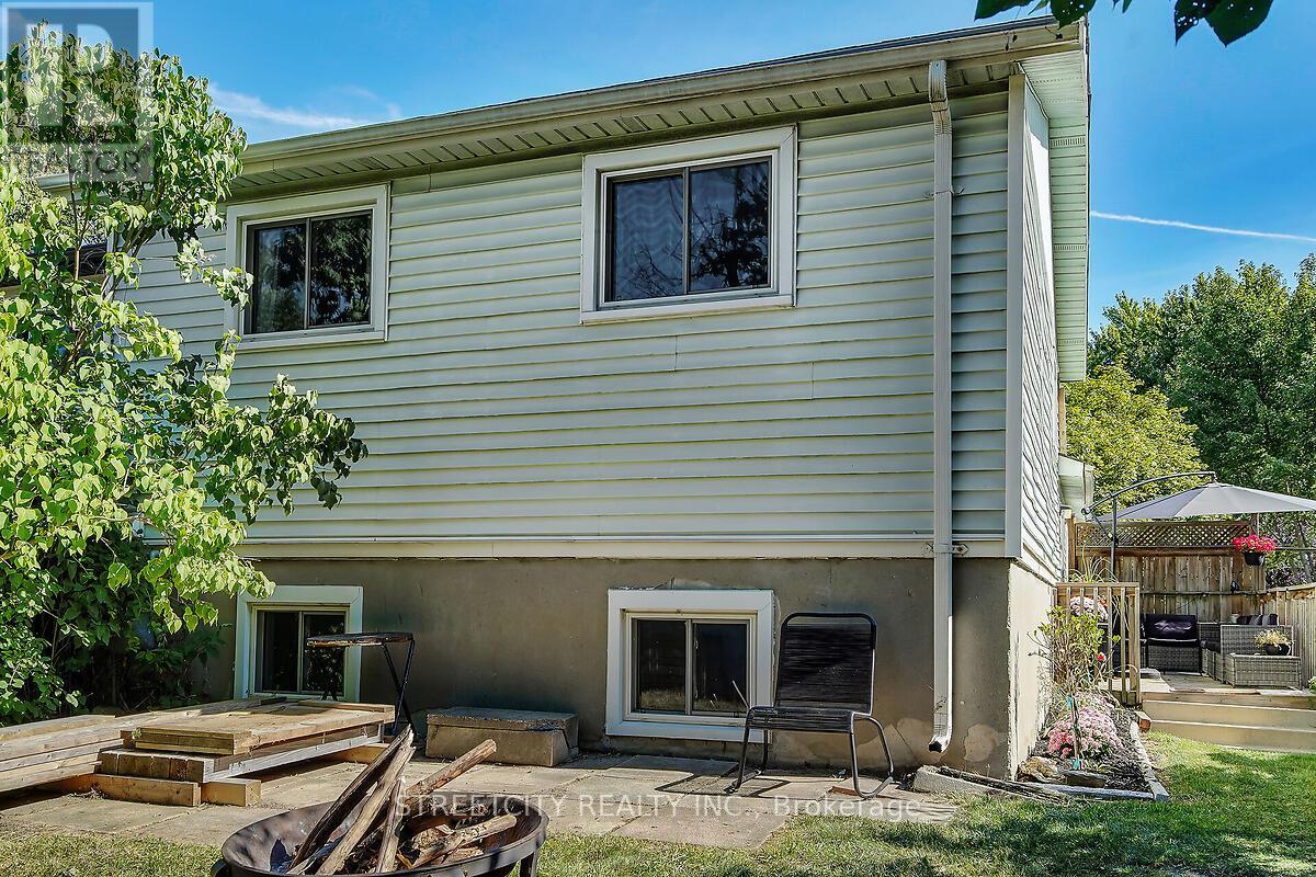 52 Adswood Road, London South, Ontario  N6E 2W1 - Photo 25 - X12377856