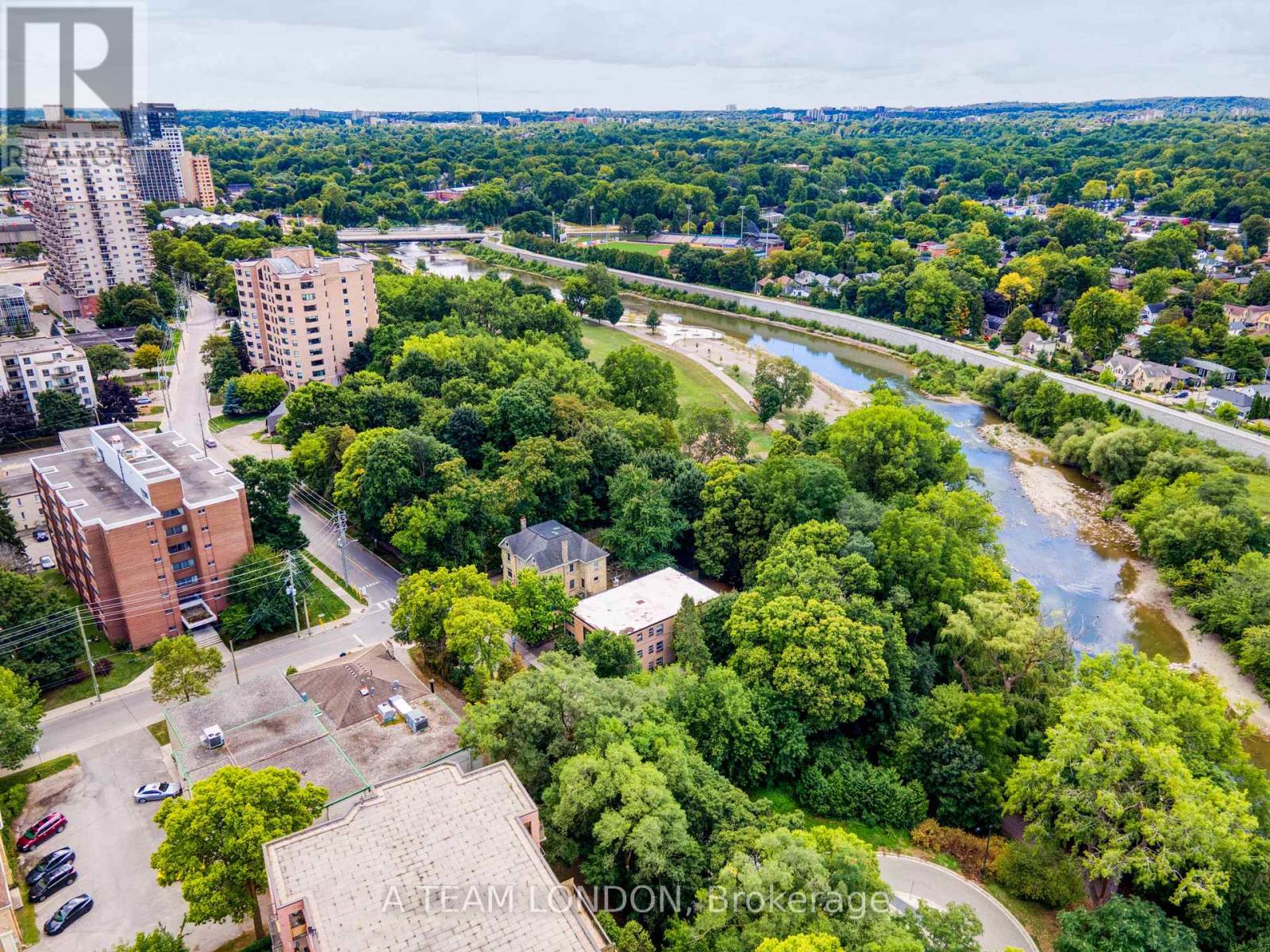 575 Ridout Street N, London East (East F), Ontario  N6A 2R2 - Photo 11 - X12377866