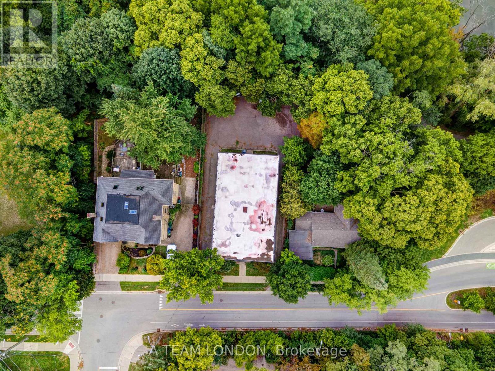 575 Ridout Street N, London East (East F), Ontario  N6A 2R2 - Photo 8 - X12377866