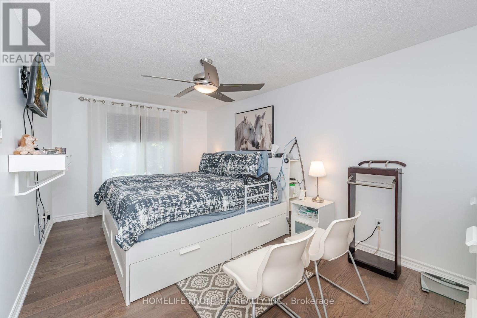 1 Denava Gate, Richmond Hill, Ontario  L4C 5E3 - Photo 22 - N12377558