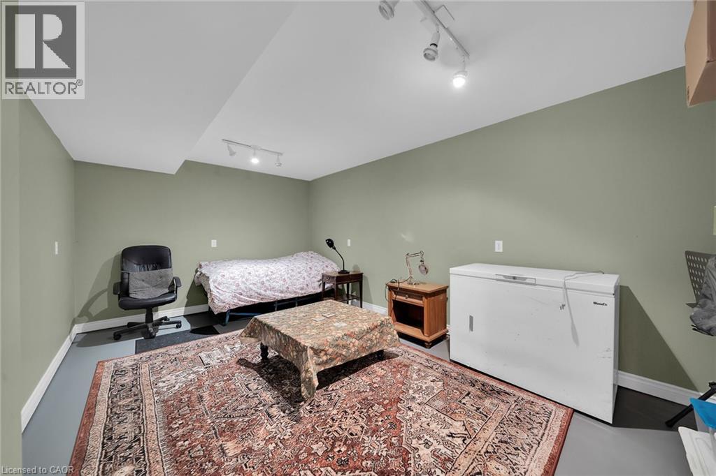 1 Renata Court, Dundas, Ontario  L9H 6X1 - Photo 37 - 40764667