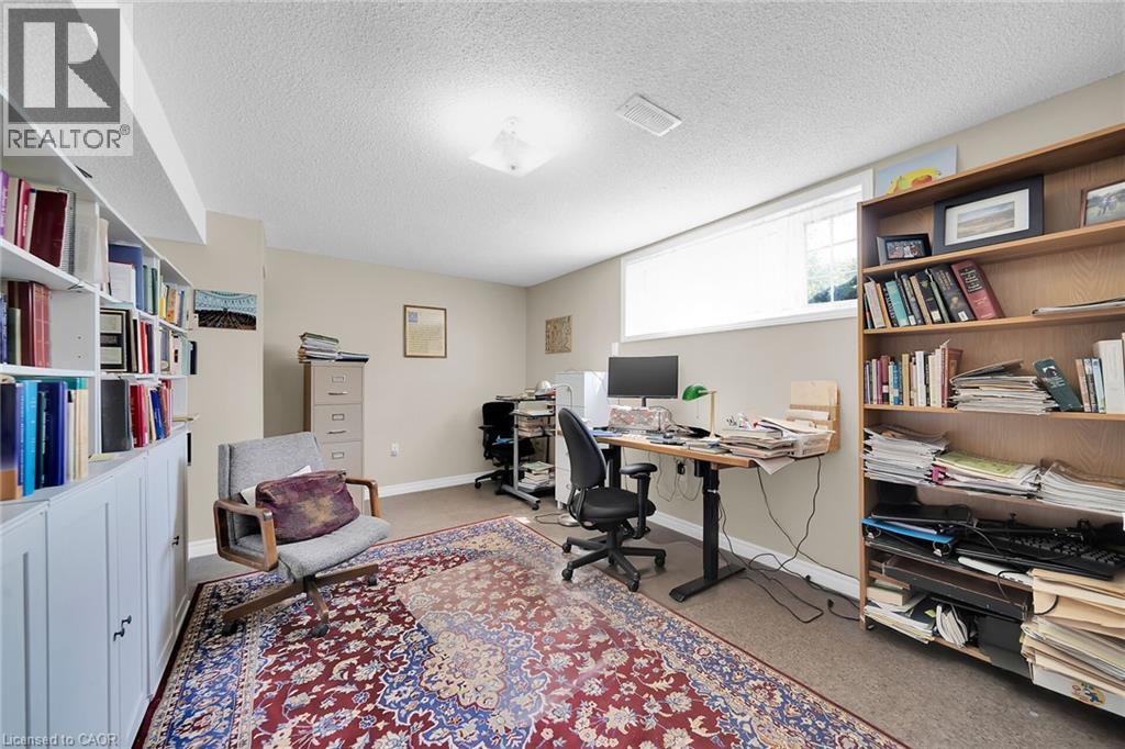 1 Renata Court, Dundas, Ontario  L9H 6X1 - Photo 32 - 40764667