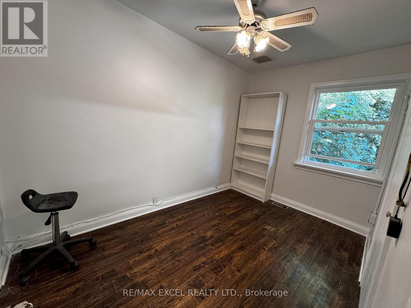 9961 Yonge Street, Richmond Hill, Ontario  L4C 1T9 - Photo 11 - N12374430