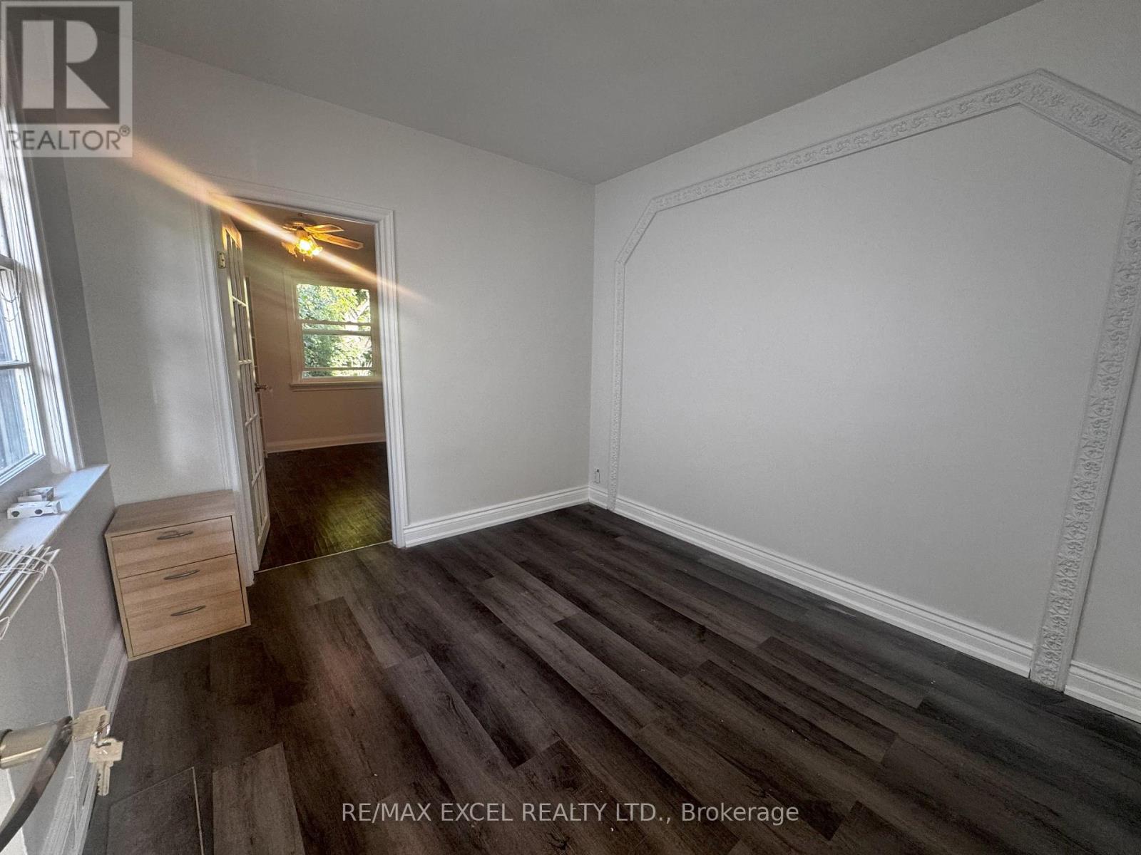 9961 Yonge Street, Richmond Hill, Ontario  L4C 1T9 - Photo 8 - N12374430