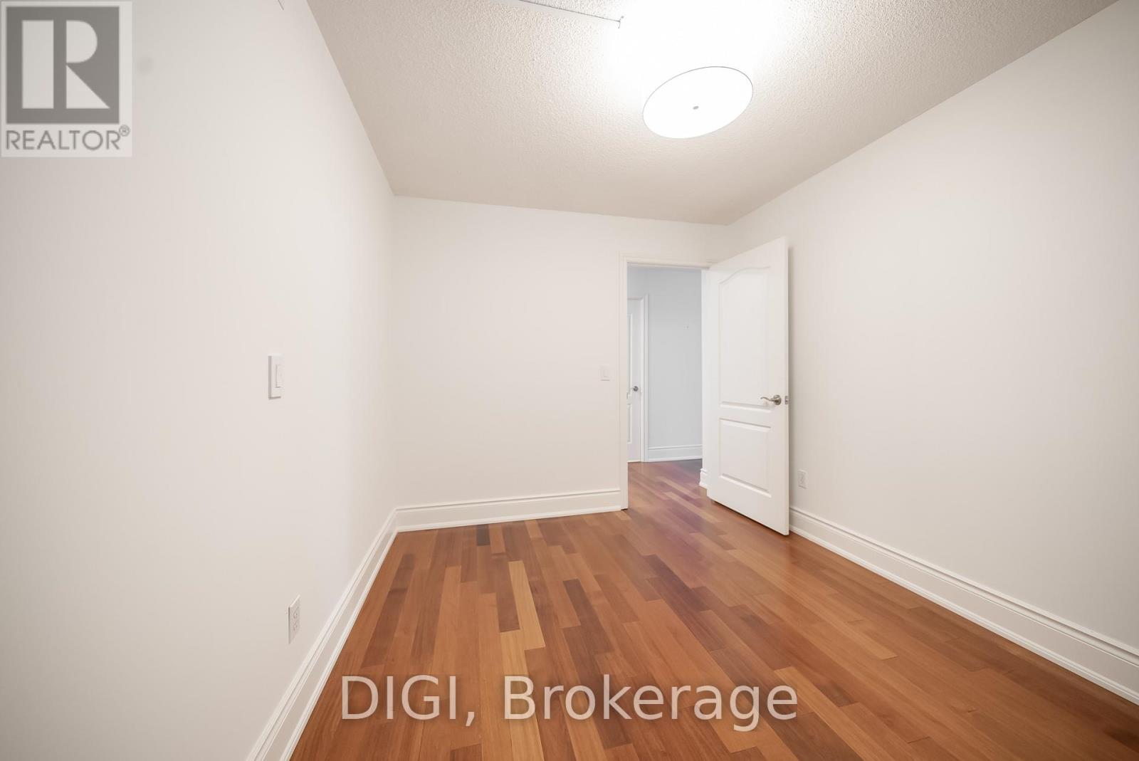 406 - 75 York Mills Road, Toronto, Ontario  M2P 2E7 - Photo 21 - C12377609