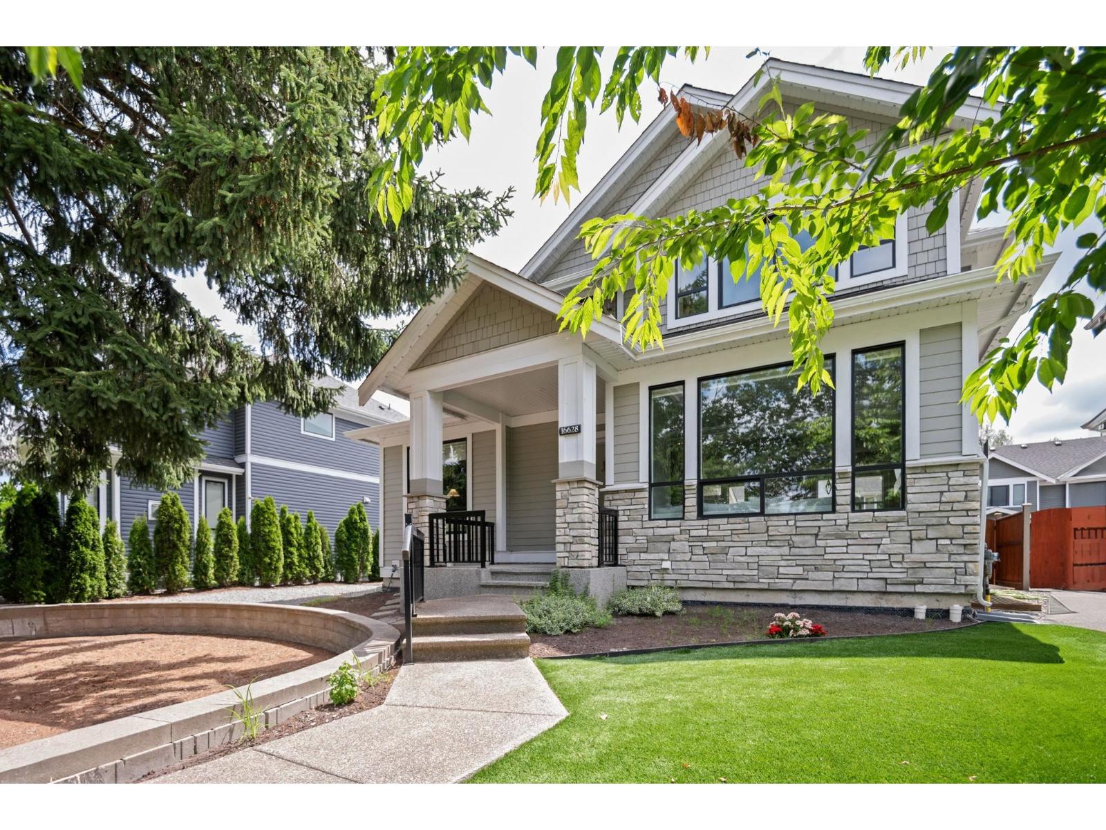 Property at 16628 104 AVENUE image 1