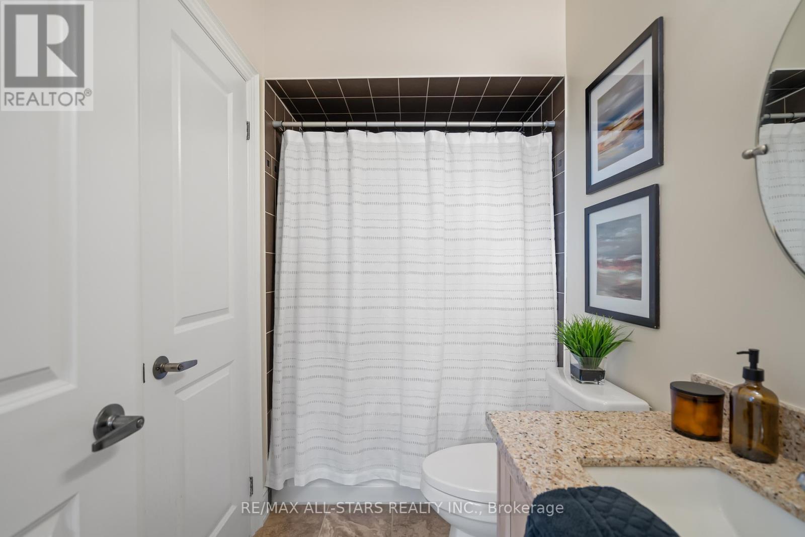 7 Os James Hunt Court, Uxbridge, Ontario  L9P 0E3 - Photo 22 - N12362333