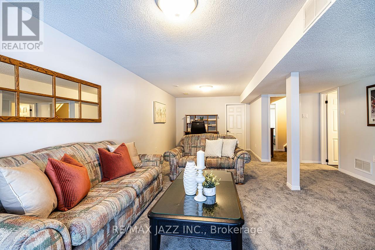 78 Bonnycastle Drive, Clarington, Ontario  L1C 4S9 - Photo 37 - E12377703