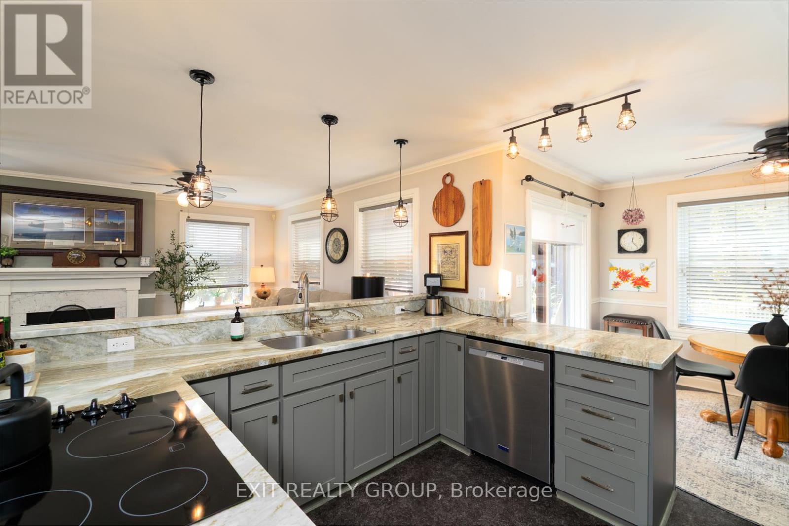 208 Glen Ross Road, Quinte West, Ontario  K0K 2C0 - Photo 9 - X12375311