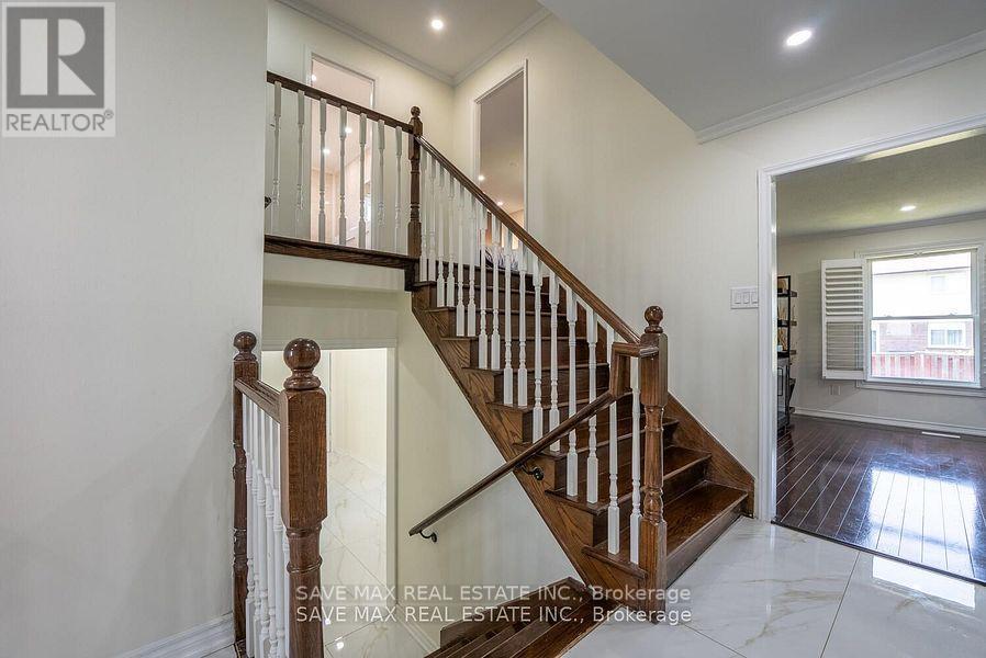229 Rutherford Road N, Brampton, Ontario  L6V 2X7 - Photo 14 - W12371748