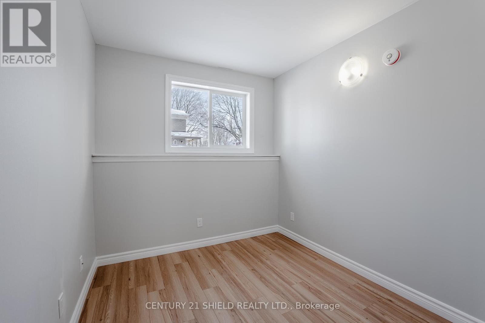 B - 1 William Street, North Stormont, Ontario  K0C 1K0 - Photo 11 - X12377746