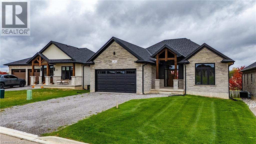 34 Andrew Avenue, Simcoe photo number 2 34 Andrew Avenue, Simcoe photo number 2