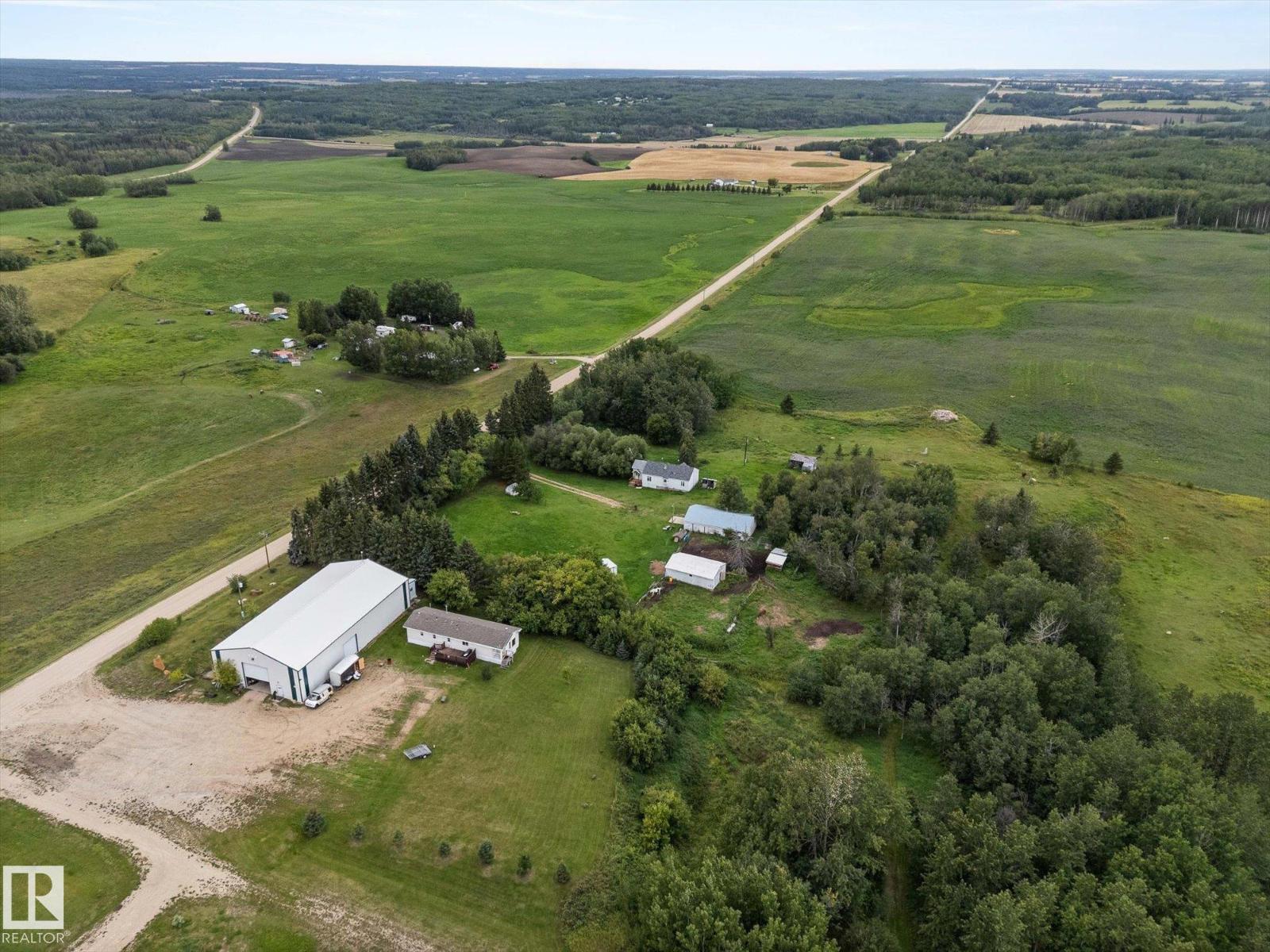 1308 Twp Road 552, Rural Lac Ste. Anne County, Alberta  T0E 1V0 - Photo 2 - E4455685