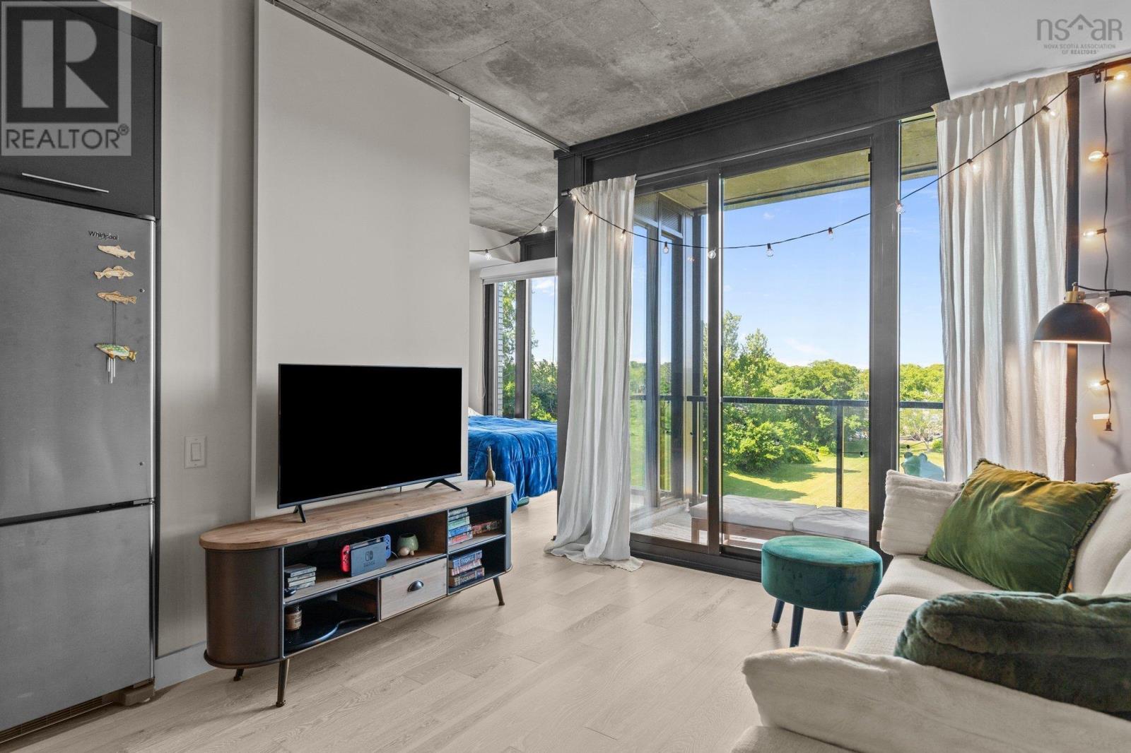 618 1048 Wellington Street, Halifax, Nova Scotia