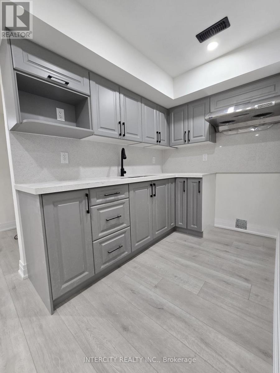 181 Forestwalk Street, Kitchener, Ontario  N2E 3Y2 - Photo 1 - X12377579