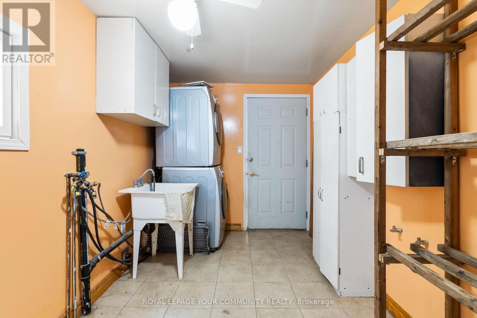 500218 Grey Road 12, West Grey, Ontario  N0C 1H0 - Photo 10 - X12377618