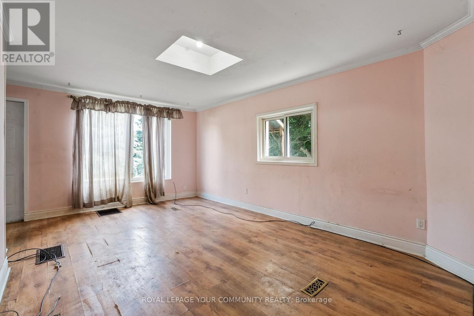 500218 Grey Road 12, West Grey, Ontario  N0C 1H0 - Photo 12 - X12377618