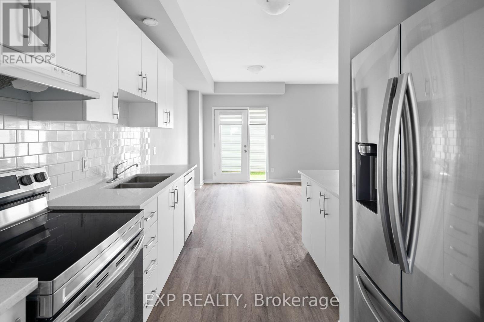 62 St George Street, Welland (Broadway), Ontario  L3C 0J2 - Photo 11 - X12377625
