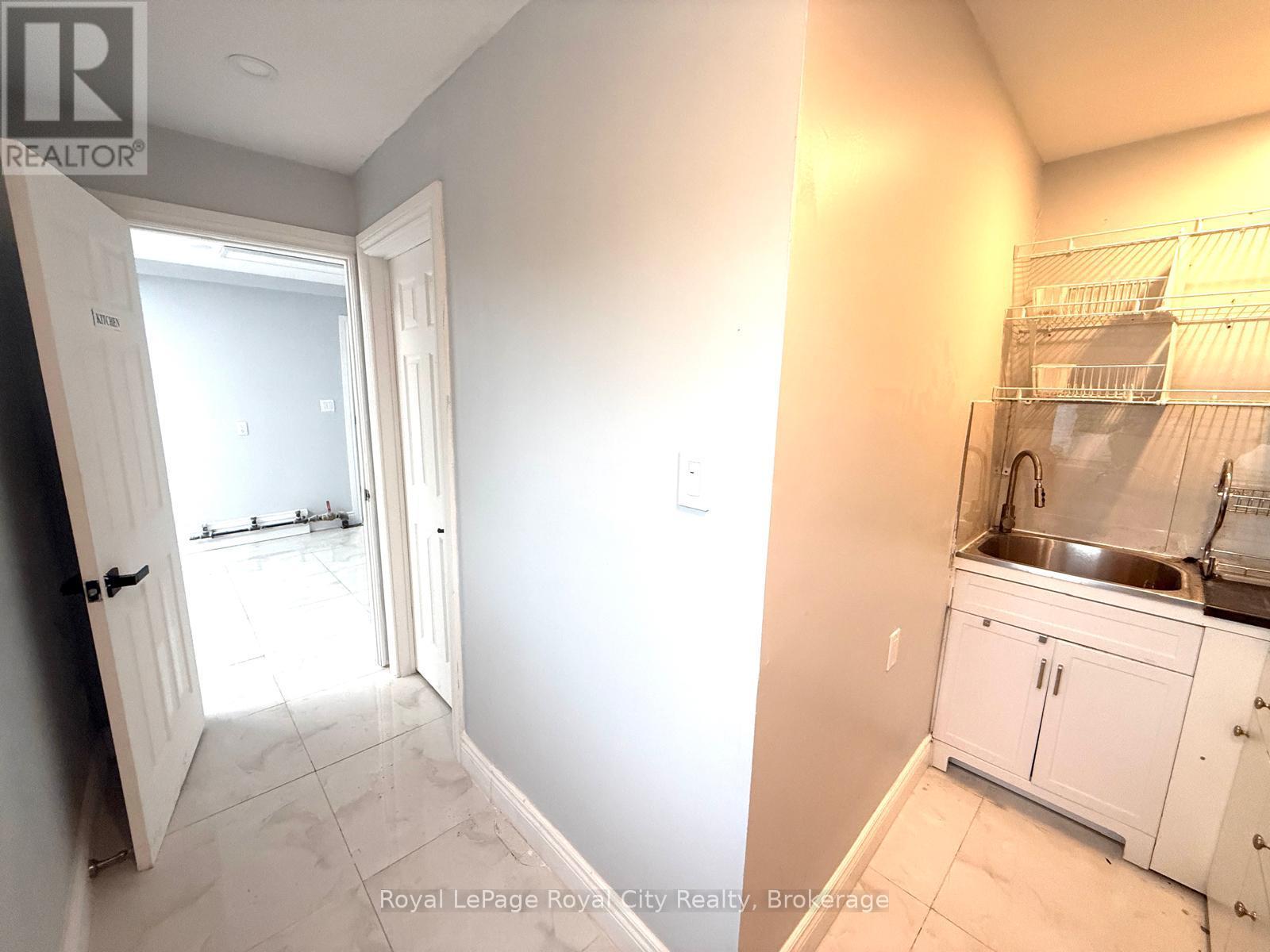 Unit B - 132 Main Street S, Guelph/eramosa, Ontario  N0B 2K0 - Photo 19 - X12240834