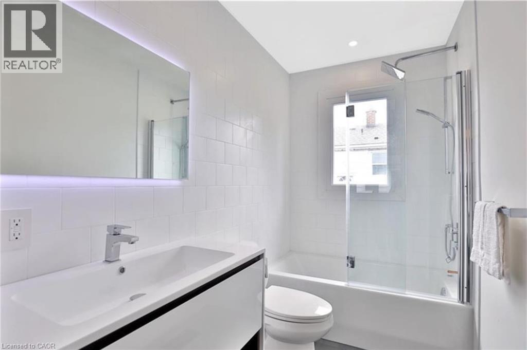 260 West 16th Street Unit# Upper, Hamilton, Ontario  L9C 4C6 - Photo 10 - 40765331