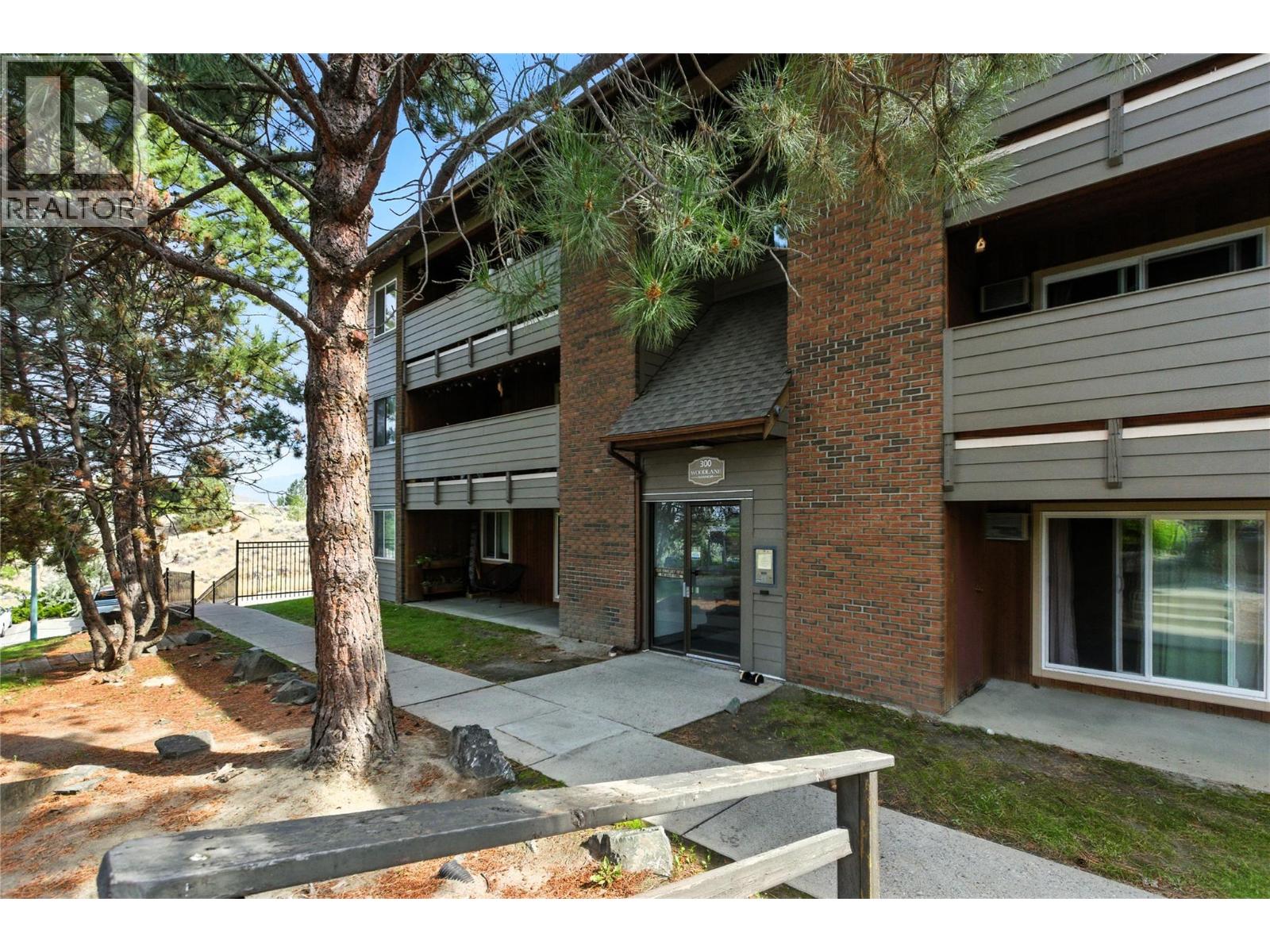44 Whiteshield Crescent S Unit# 306, Kamloops, British Columbia