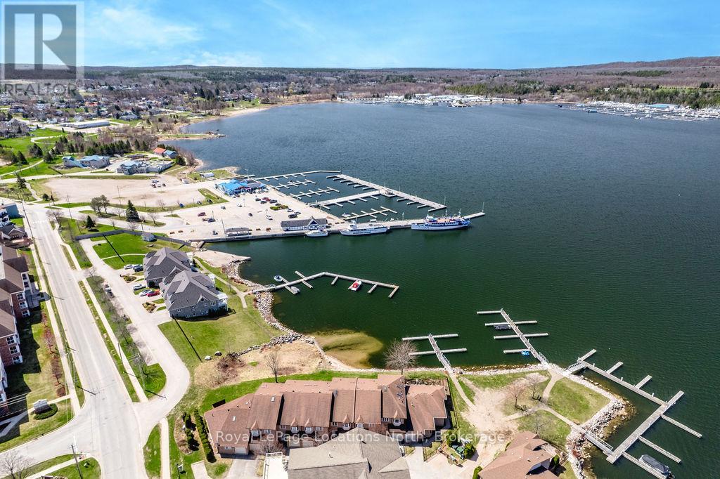 6 - 4 Beck Boulevard, Penetanguishene, Ontario  L9M 2H3 - Photo 40 - S12377963