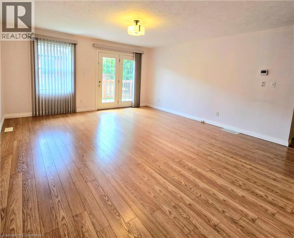 10 Isherwood Avenue Unit# 5, Cambridge, Ontario  N1R 8L5 - Photo 8 - 40757893