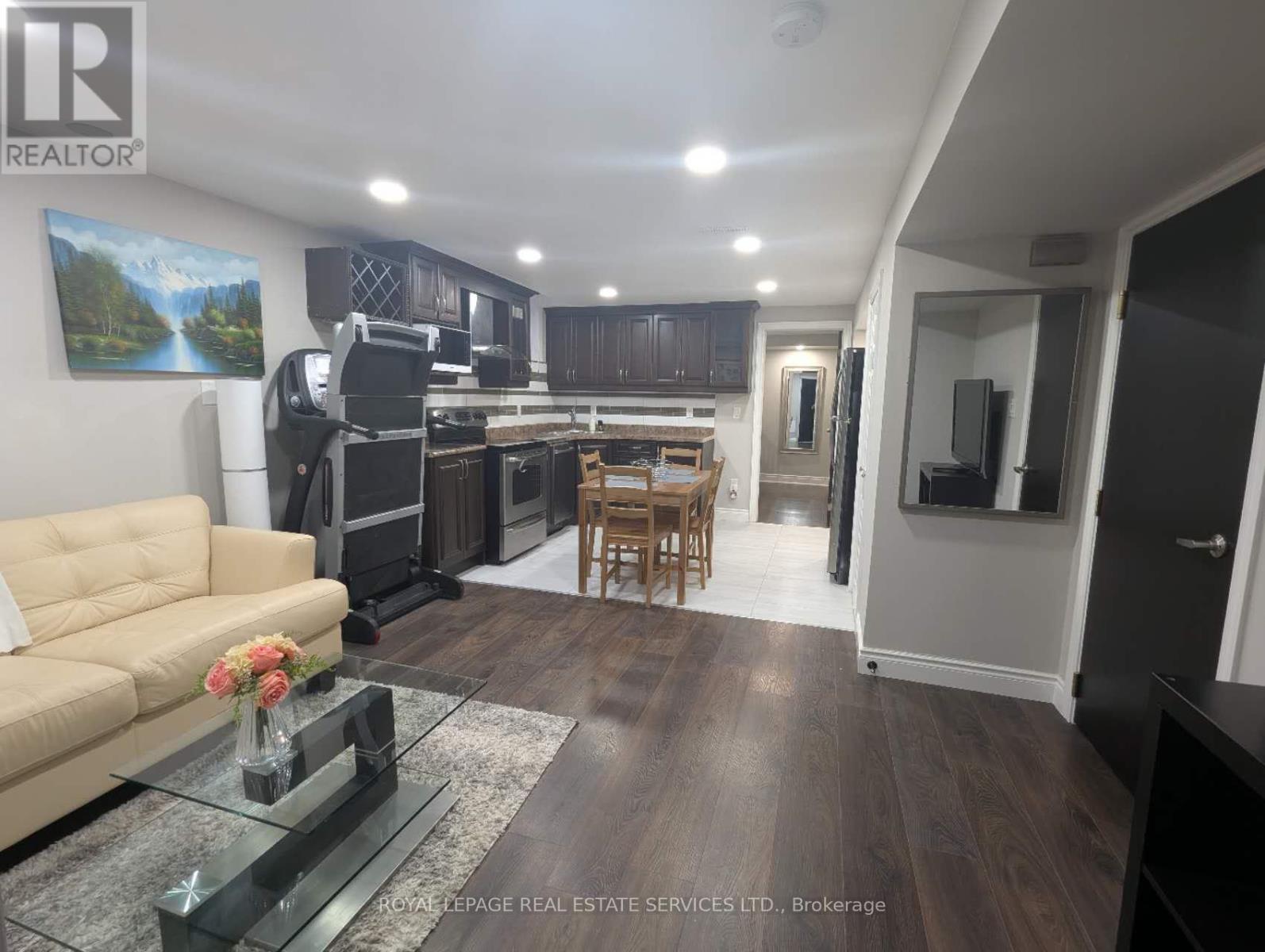 Basement - 6057 Leeside Crescent, Mississauga, Ontario  L5M 5K6 - Photo 1 - W12377653
