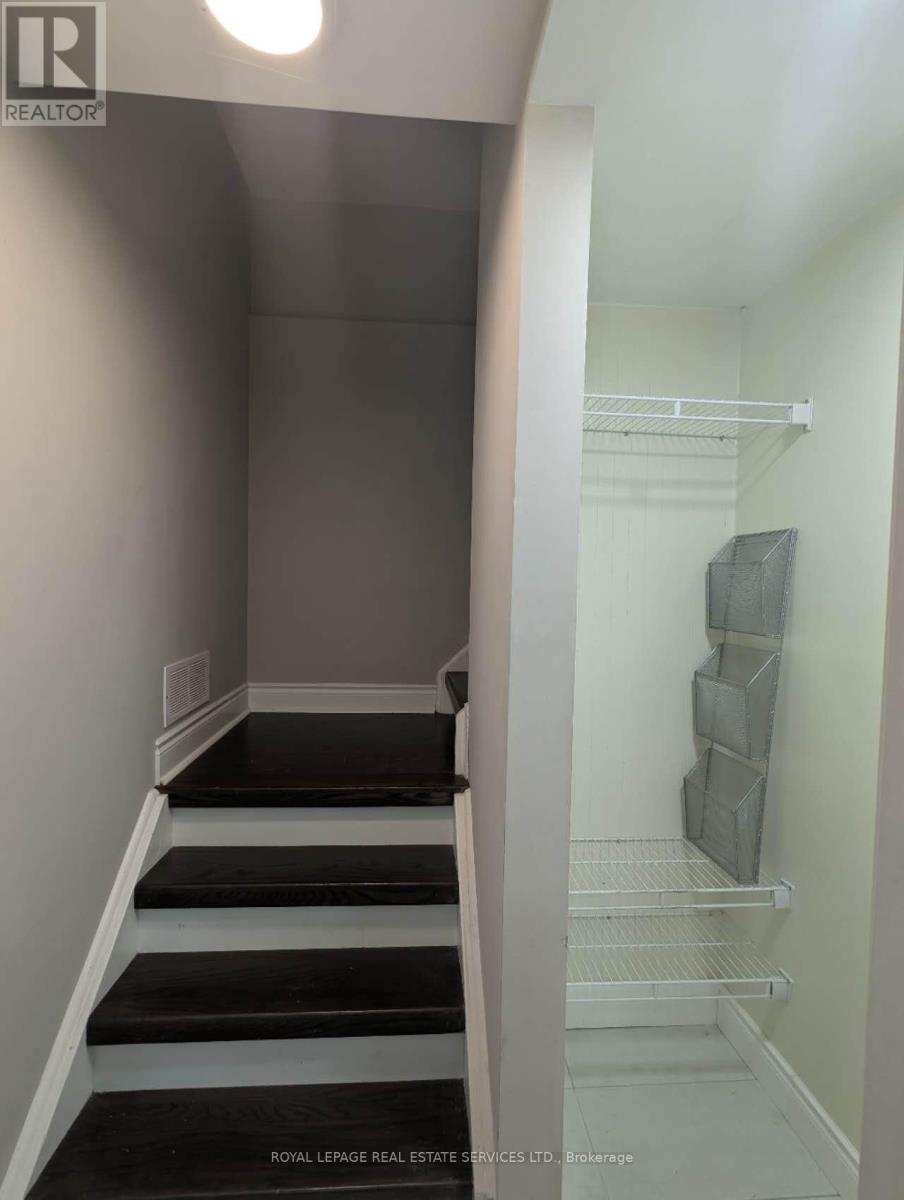 Basement - 6057 Leeside Crescent, Mississauga, Ontario  L5M 5K6 - Photo 4 - W12377653