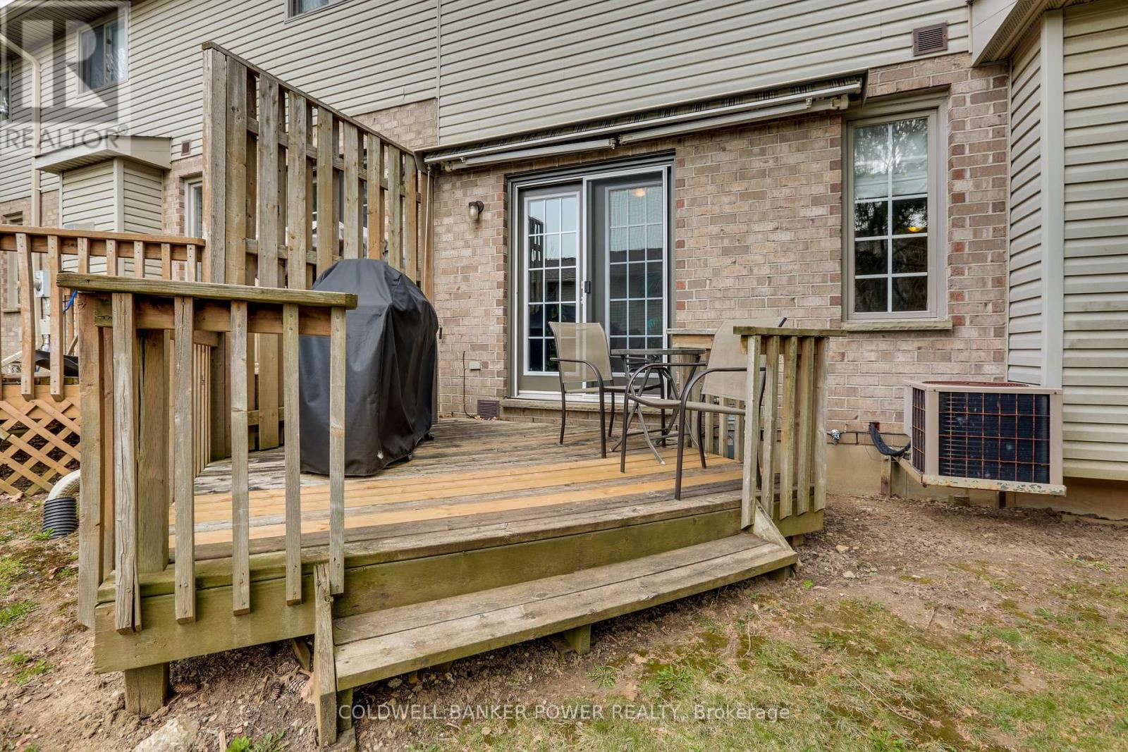 11 - 340 Ambleside Drive, London North (North A), Ontario  N6G 4Y5 - Photo 40 - X12377927
