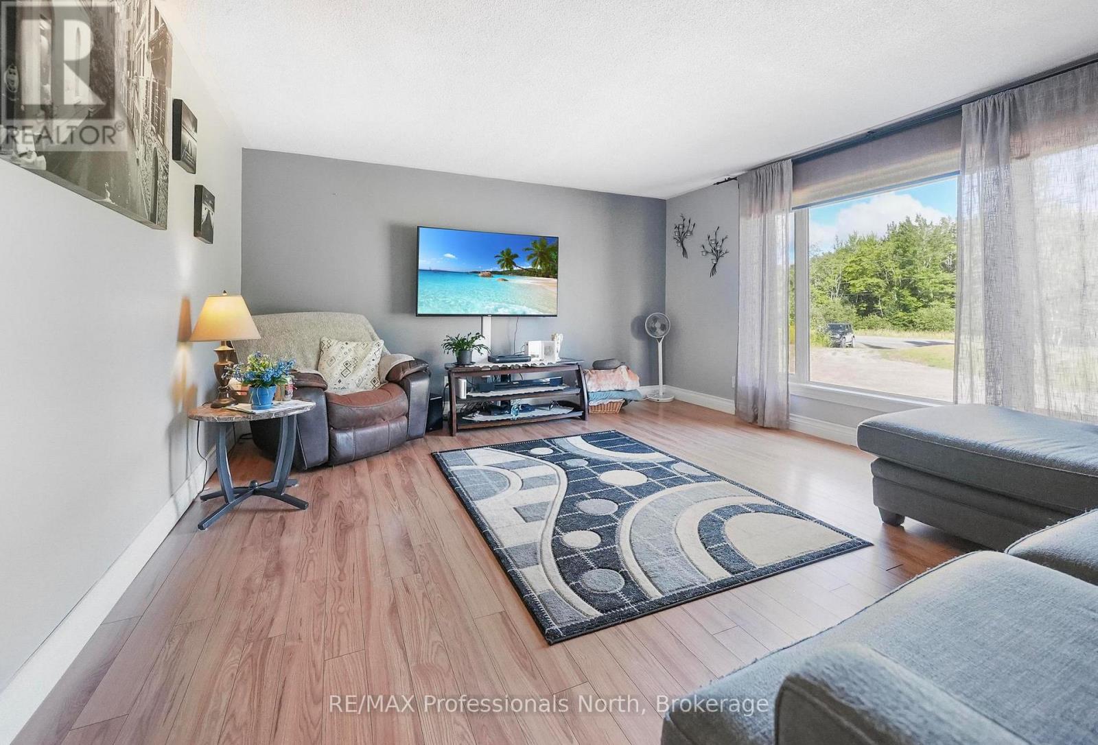 4072 Gelert Road, Minden Hills, Ontario  K0M 2K0 - Photo 12 - X12377894
